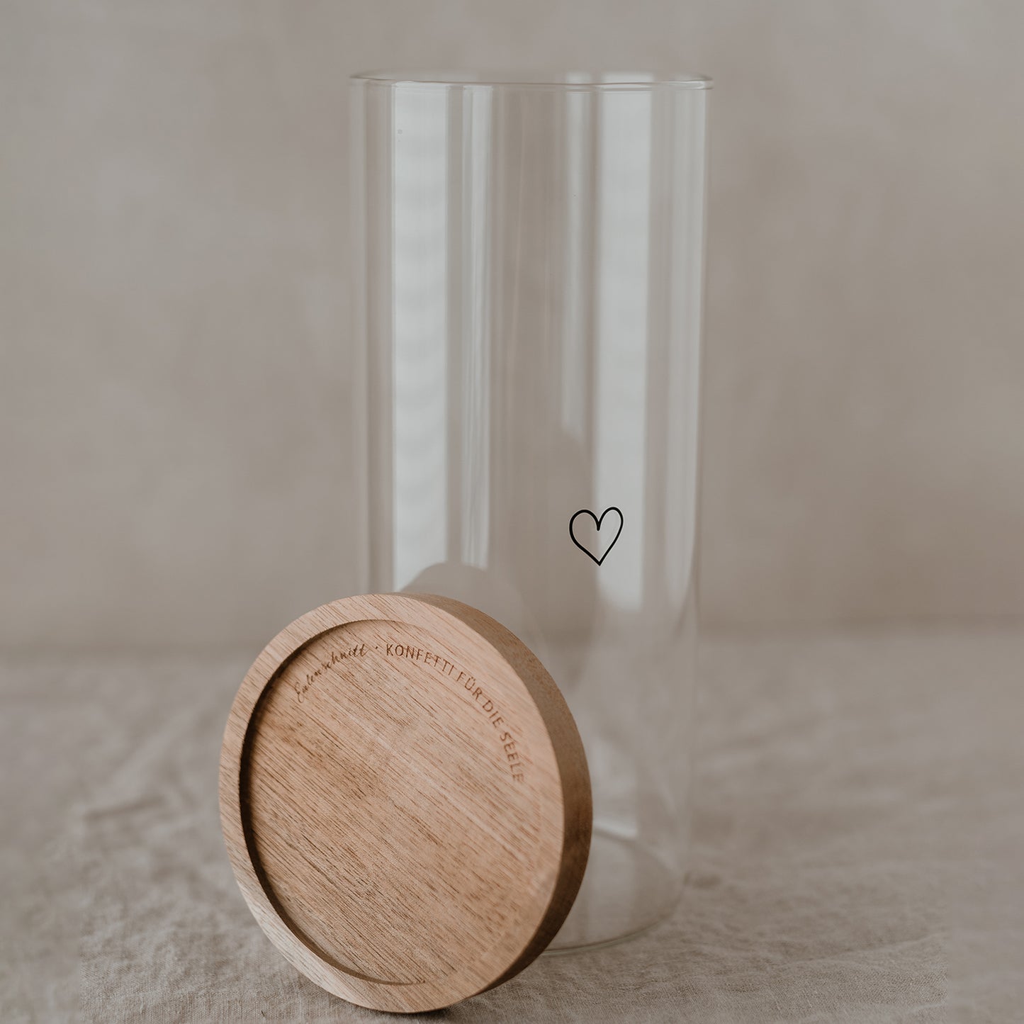 Vorratsglas 'Herz' in Schwarz, 25 cm