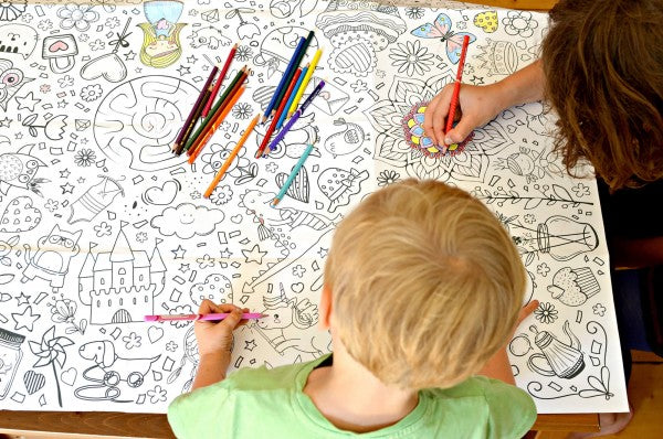 Ausmal-Tischdecke aus Papier 'Fantasie'