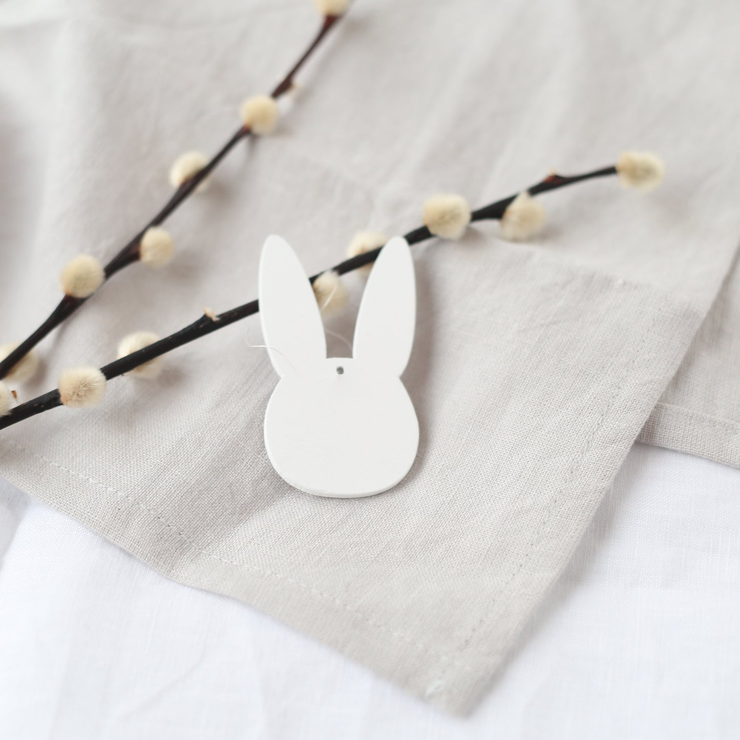 Holzanhänger 'Hase' weiss, 8er Set