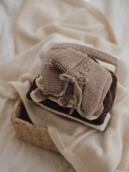 Baby Alpaka Strickschuhe 'Baby Bootis Oat' 0-6 Monate