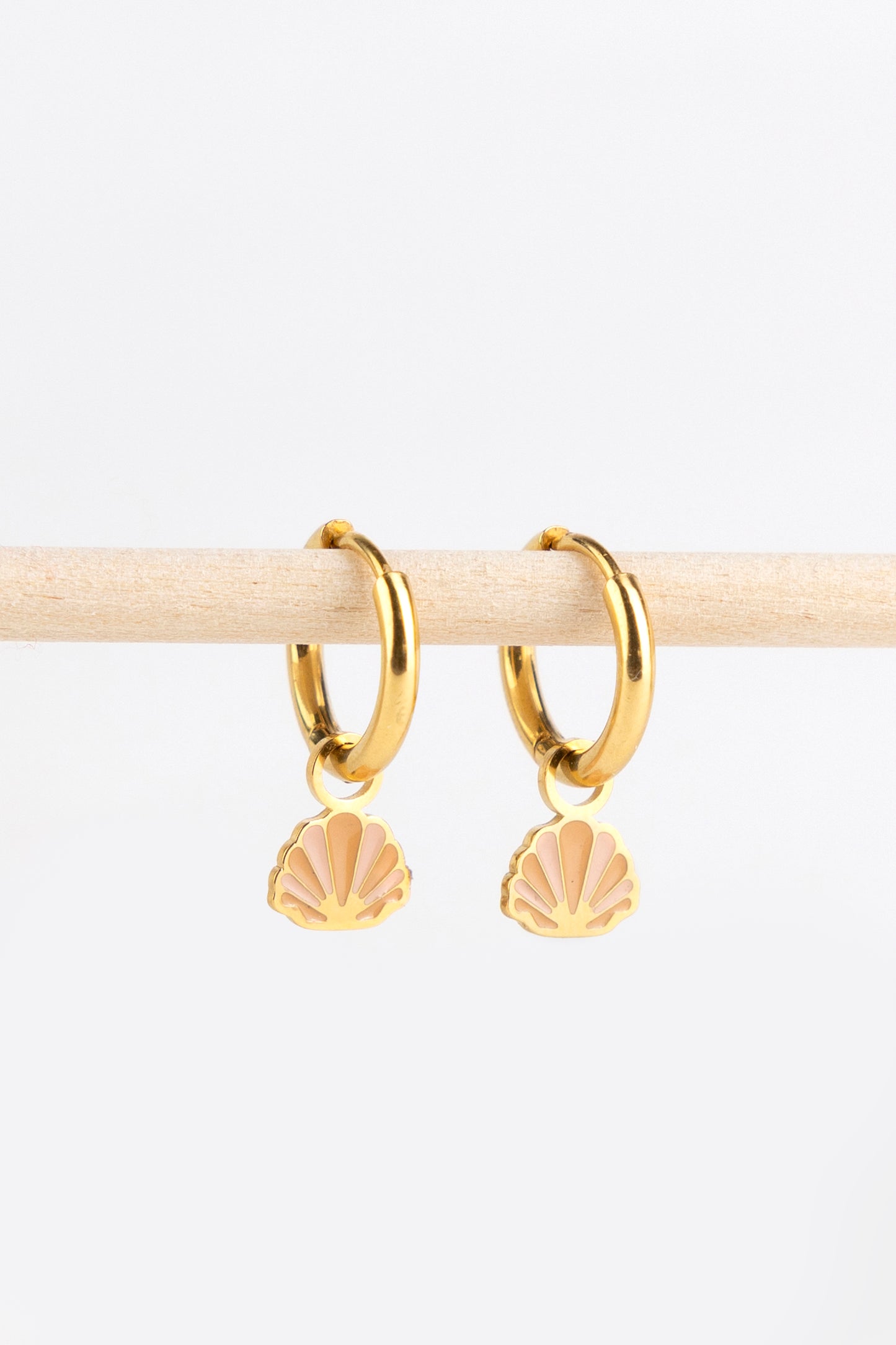 Single Charm 'Golden Shell'