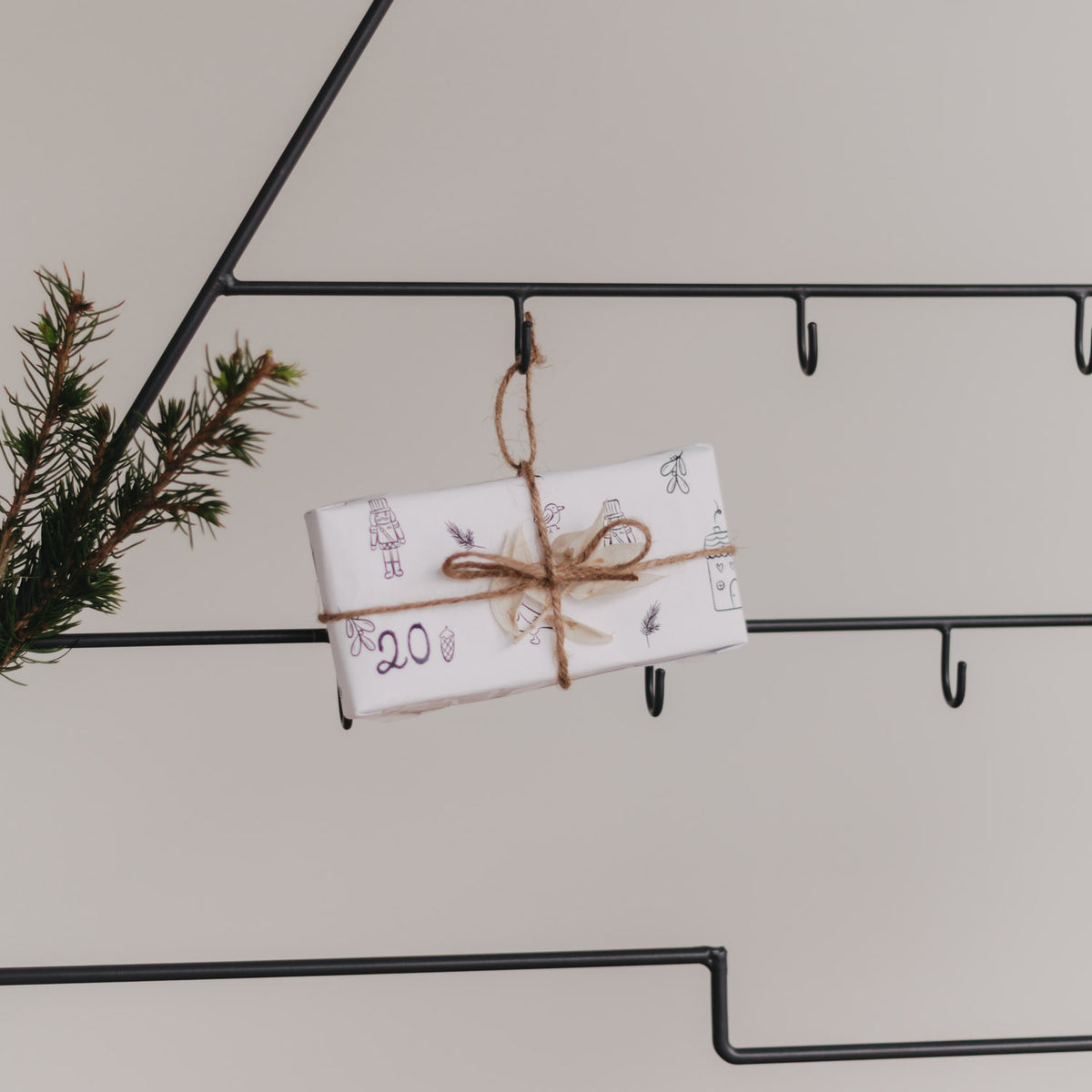 Adventskalender 'Tanne' groß