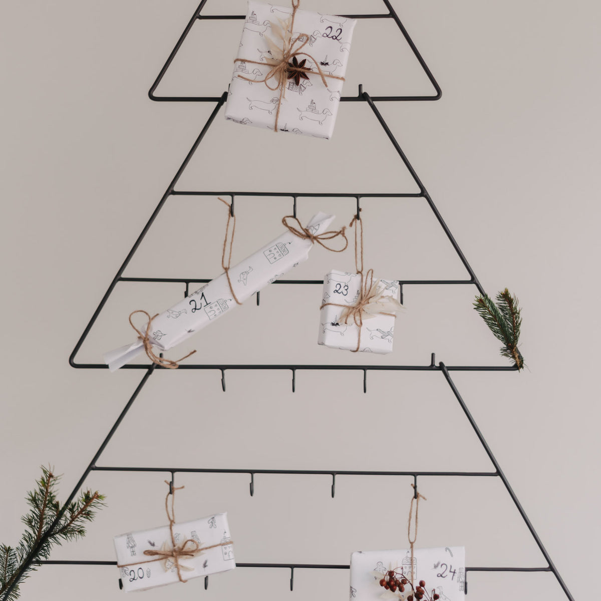 Adventskalender 'Tanne' groß